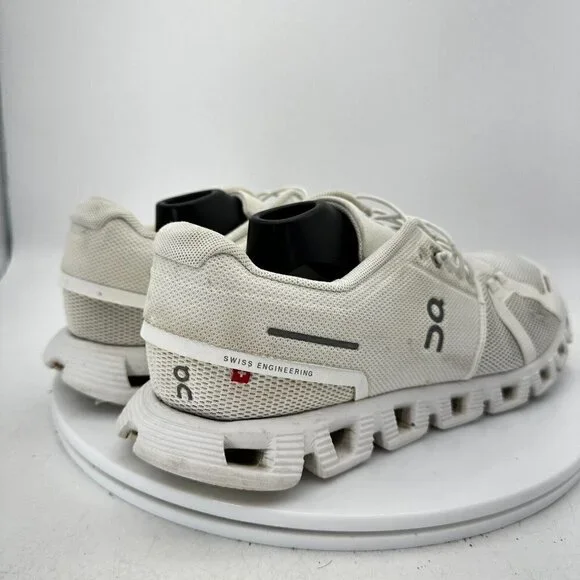 On Cloud 5 Swiss Engineering Women Size 9.5 59.98902 Pearl White Running Shoes - Picture 5 of 14